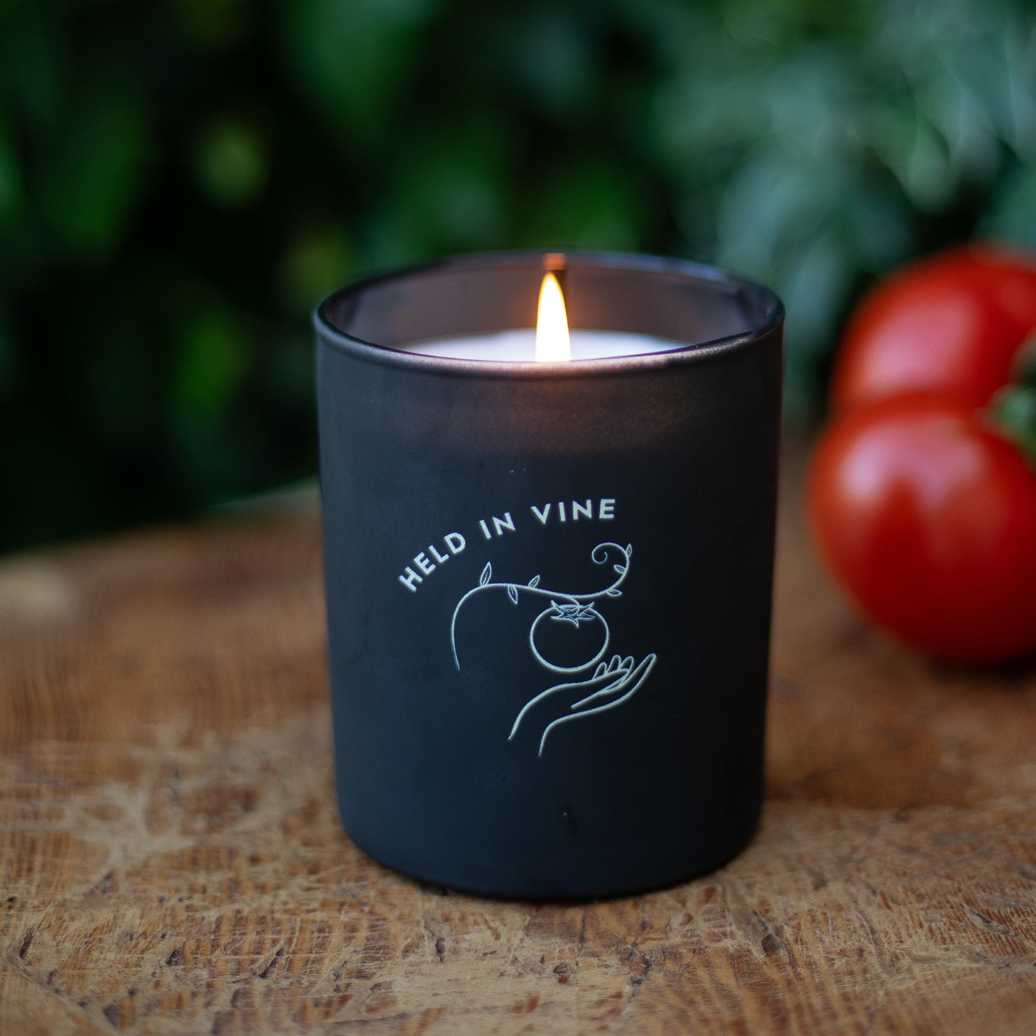 Cloverstore Signature Candle Held in Vine