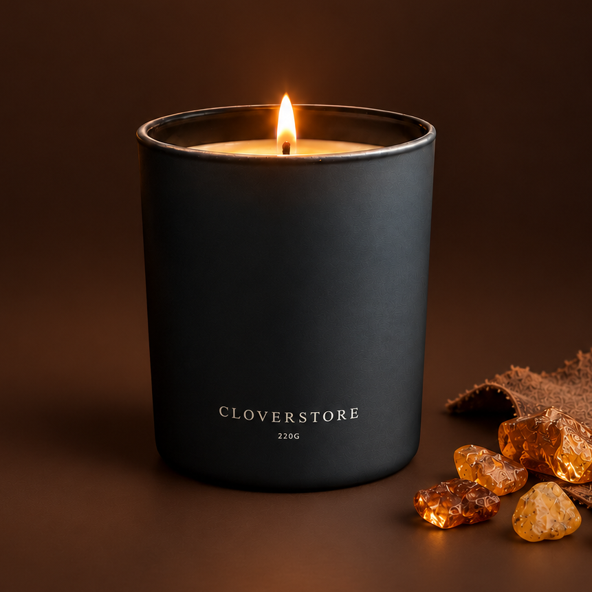 Cloverstore Signature Candle Midnight Hide
