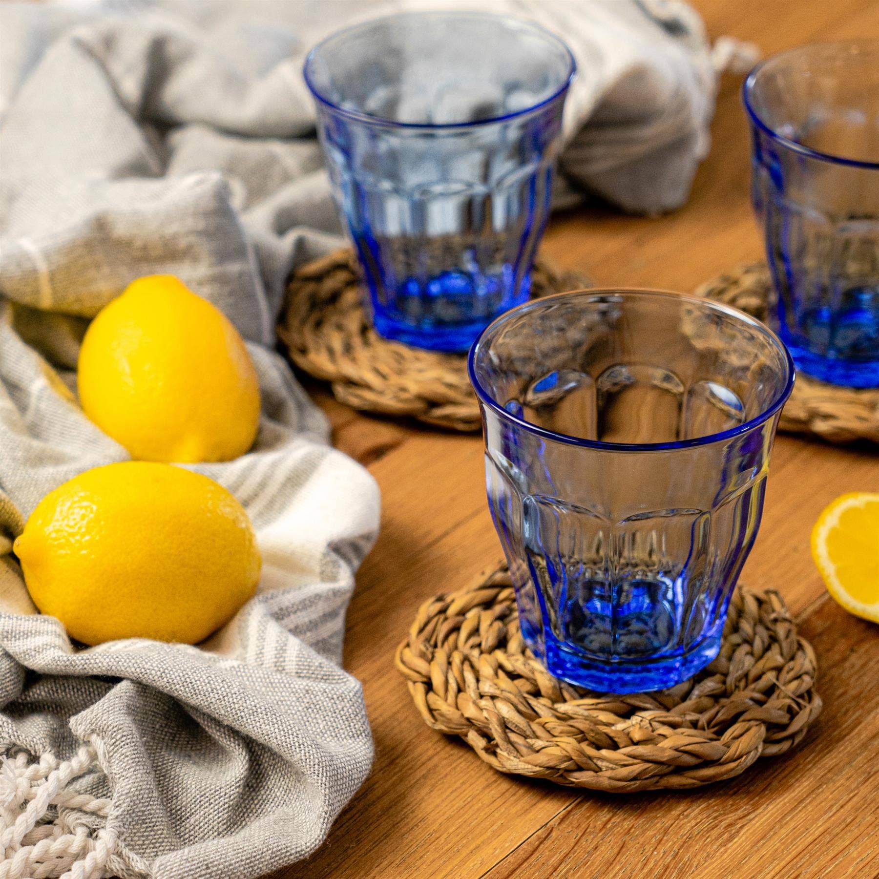 Picardie Glass Tumbler Light Blue