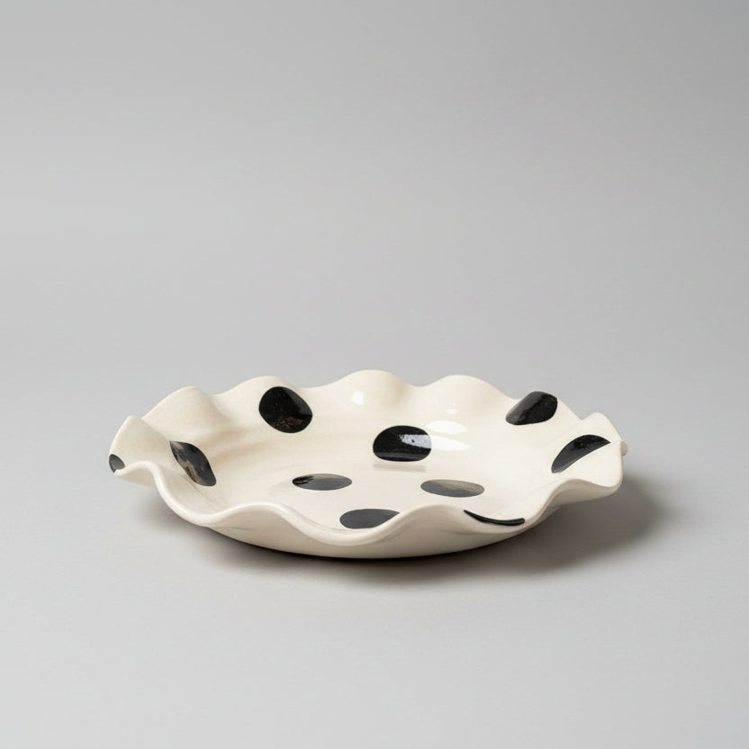 Spotty Wavy Edge Bowl